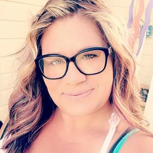 Meet your Posher, Kristina